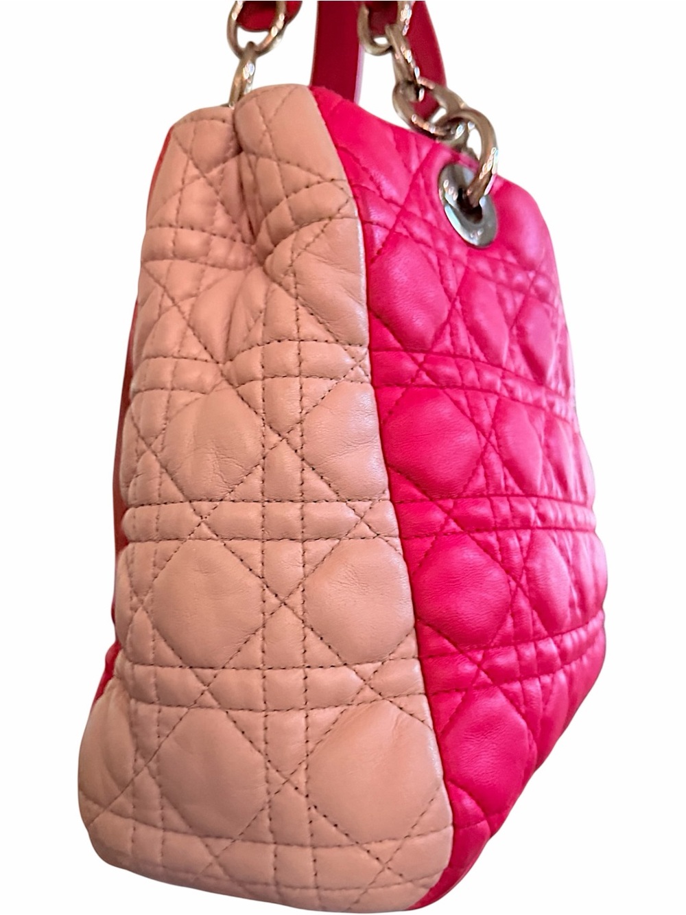 Dior Pink Quilted Shoulder Bag with light pink Side Panels silver hardware - Picture 3 of 12